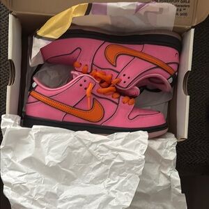 Nike Pink and Orange Athletic Sneakers